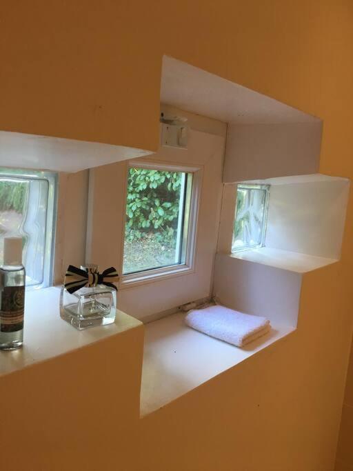 Maisonnette En Clairiere De Foret Gambais Exteriör bild
